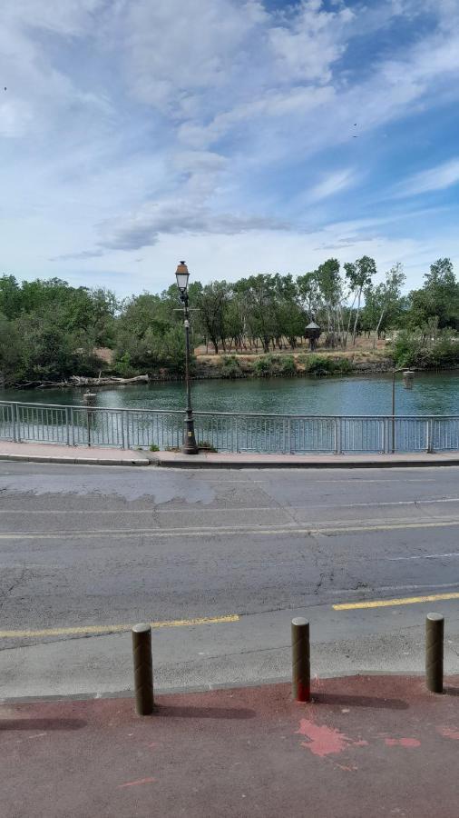 Appartement Authentique Au Bord Du Fleuve Herault Agde Ngoại thất bức ảnh