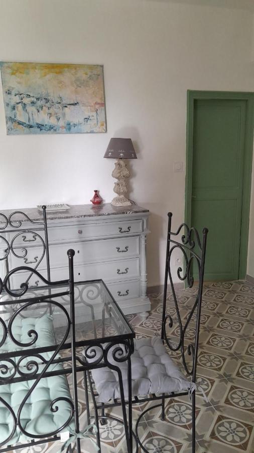 Appartement Authentique Au Bord Du Fleuve Herault Agde Ngoại thất bức ảnh